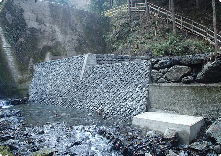 北地谷川河川災害復旧工事